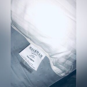 Beckham Hotel Collection White Gel Pillow Queen size super soft comfortable